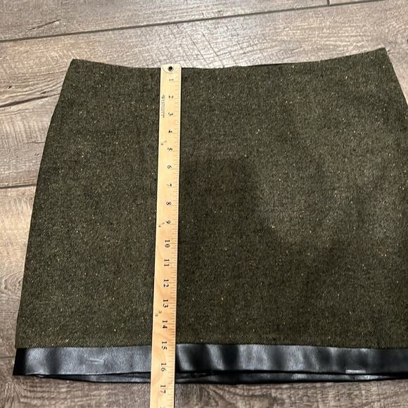 NWT Kensie Tweed Mini Skirt Green Black Size 12 - Picture 6 of 11
